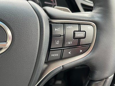 2023 Lexus ES thumbnail 20