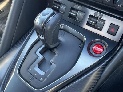 صورة 7 لـ 2024 Nissan GT-R