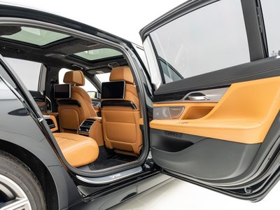 2021 BMW 7 SERIES thumbnail 35