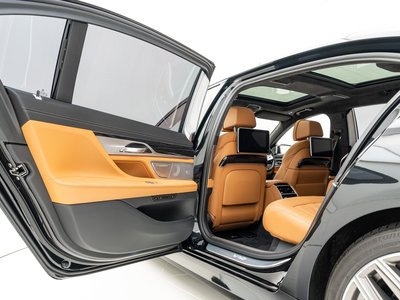 2021 BMW 7 SERIES thumbnail 33