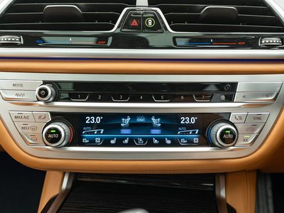 2021 BMW 7 SERIES thumbnail 27