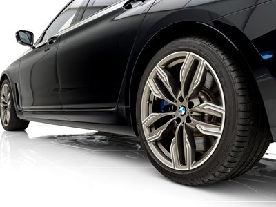 2021 BMW 7 SERIES photo 14