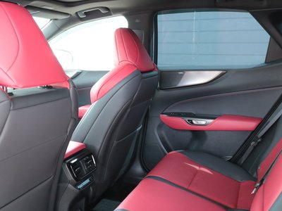 صورة مصغرة 10 لـ 2021 Lexus NX