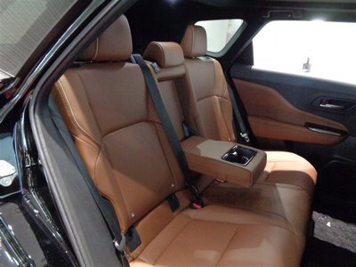 2025 Toyota CROWN ESTATE thumbnail 28