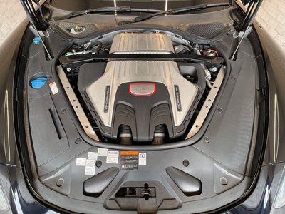 2017 Porsche PANAMERA thumbnail 55