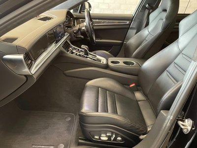 2017 Porsche PANAMERA thumbnail 35