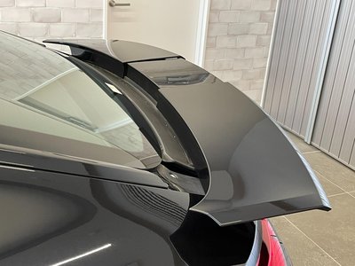 2017 Porsche PANAMERA thumbnail 19