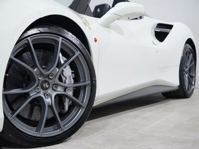 2017 Ferrari 488 SPIDER — фото 16