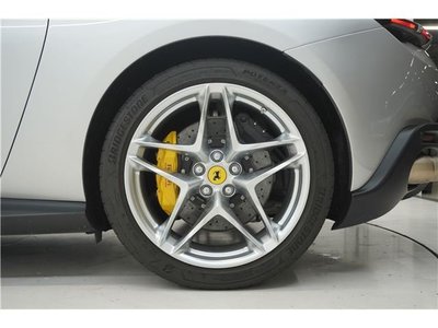2023 Ferrari ROMA — миниатюра 21