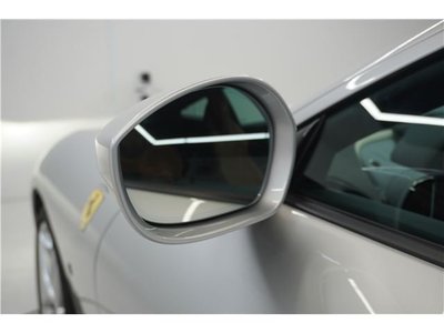 2023 Ferrari ROMA — миниатюра 23