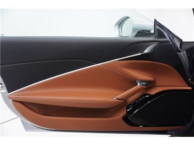 2023 Ferrari ROMA — миниатюра 32