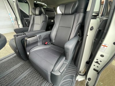 2019 Toyota ALPHARD photo 21