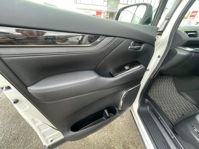 2019 Toyota ALPHARD photo 19