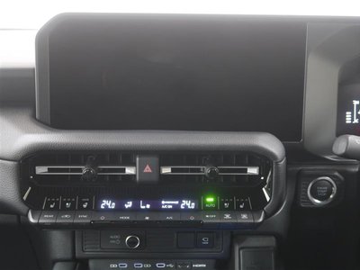 2025 Toyota LAND CRUISER 250 — фото 18