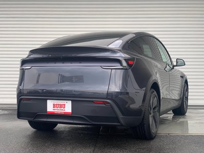 صورة 8 لـ 2026 Tesla MODEL Y
