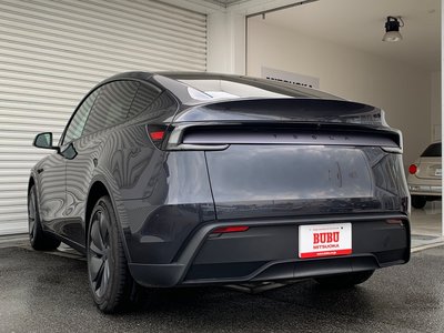 صورة 10 لـ 2026 Tesla MODEL Y