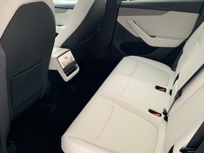 صورة 38 لـ 2026 Tesla MODEL Y