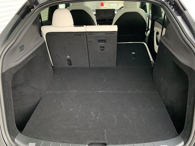 صورة 33 لـ 2026 Tesla MODEL Y