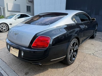 صورة 43 لـ 2004 Bentley CONTINENTAL