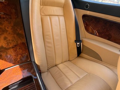 صورة 63 لـ 2004 Bentley CONTINENTAL