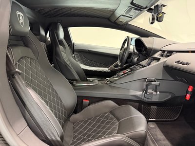 2021 Lamborghini AVENTADOR — миниатюра 35