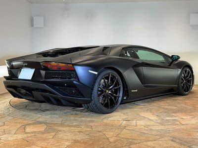 2021 Lamborghini AVENTADOR — миниатюра 11