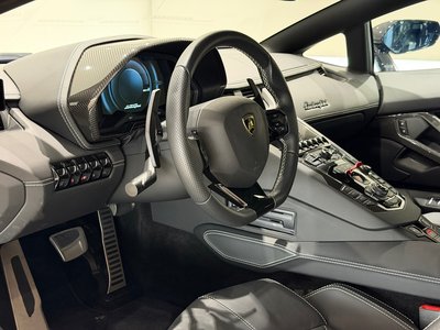 2021 Lamborghini AVENTADOR — миниатюра 14
