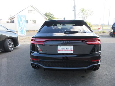 صورة 5 لـ 2024 AUDI RS Q8