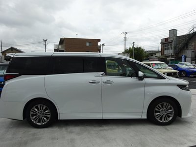 2025 Toyota ALPHARD thumbnail 17
