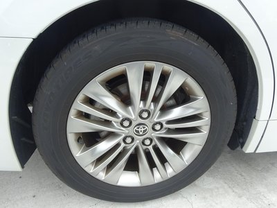 2025 Toyota ALPHARD photo 16