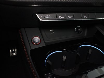 صورة مصغرة 44 لـ 2024 AUDI RS4 AVANT