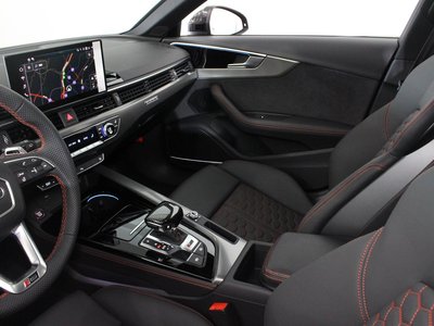 صورة مصغرة 42 لـ 2024 AUDI RS4 AVANT