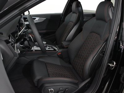 2024 AUDI RS4 AVANT photo 14