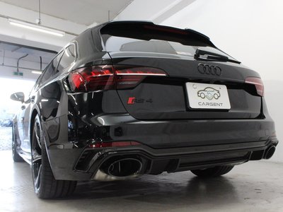 صورة مصغرة 30 لـ 2024 AUDI RS4 AVANT