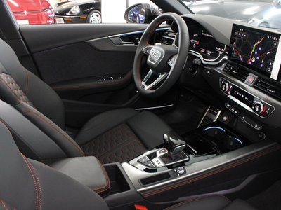 صورة مصغرة 43 لـ 2024 AUDI RS4 AVANT