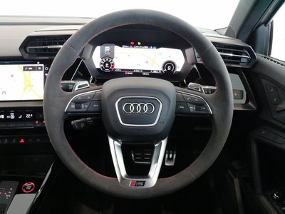 صورة 10 لـ 2024 AUDI RS3 SEDAN