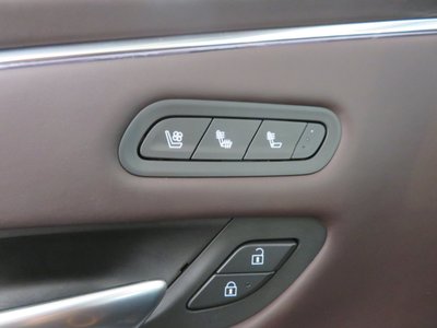 صورة مصغرة 53 لـ 2021 Cadillac ESCALADE