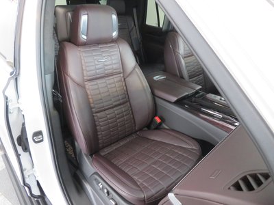 صورة مصغرة 41 لـ 2021 Cadillac ESCALADE