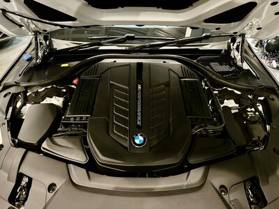 2021 BMW 7 SERIES thumbnail 20