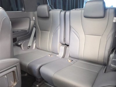 صورة 21 لـ 2023 Toyota ALPHARD