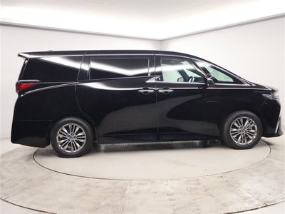 صورة 2 لـ 2023 Toyota ALPHARD