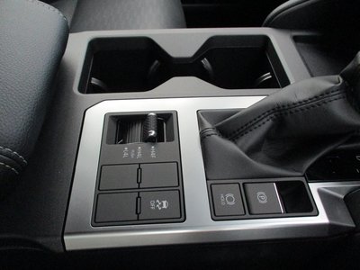 2025 Toyota LAND CRUISER 250 — фото 17