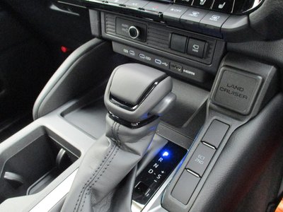 2025 Toyota LAND CRUISER 250 — фото 16