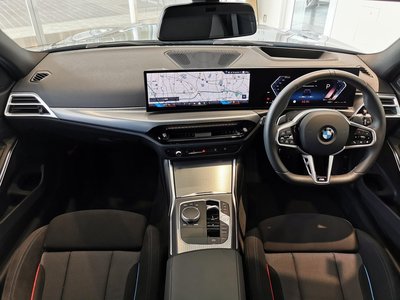 2025 BMW 3 SERIES TOURING 照片 2