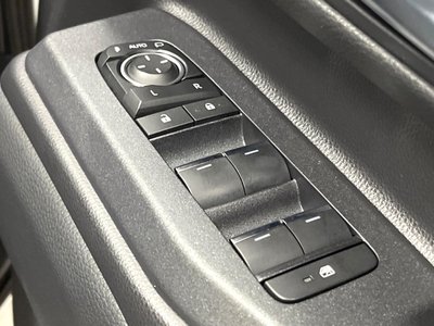 صورة 45 لـ 2025 Toyota LAND CRUISER 250