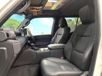 صورة 59 لـ 2025 Toyota LAND CRUISER 250