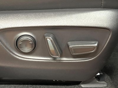 صورة 44 لـ 2025 Toyota LAND CRUISER 250