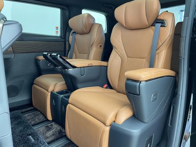 صورة 37 لـ 2024 Toyota VELLFIRE