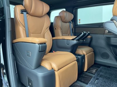 صورة 29 لـ 2024 Toyota VELLFIRE
