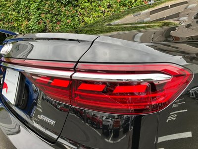 2025 AUDI A8 — миниатюра 41